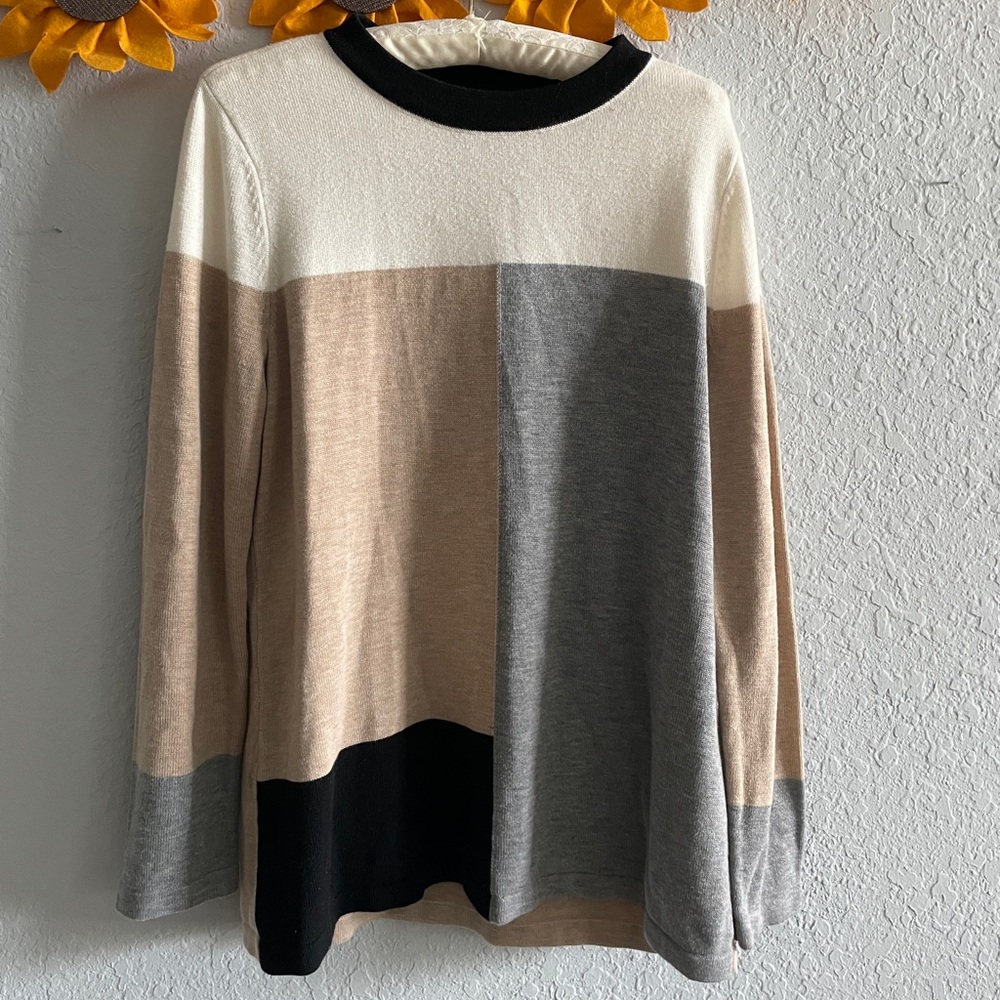 Calvin Klein - Colorblock Sweater
